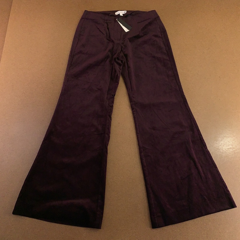 Banana Republic Womens Size 4 Burgundy Red Velvet Mid-Rise Flare Leg Pant NWT